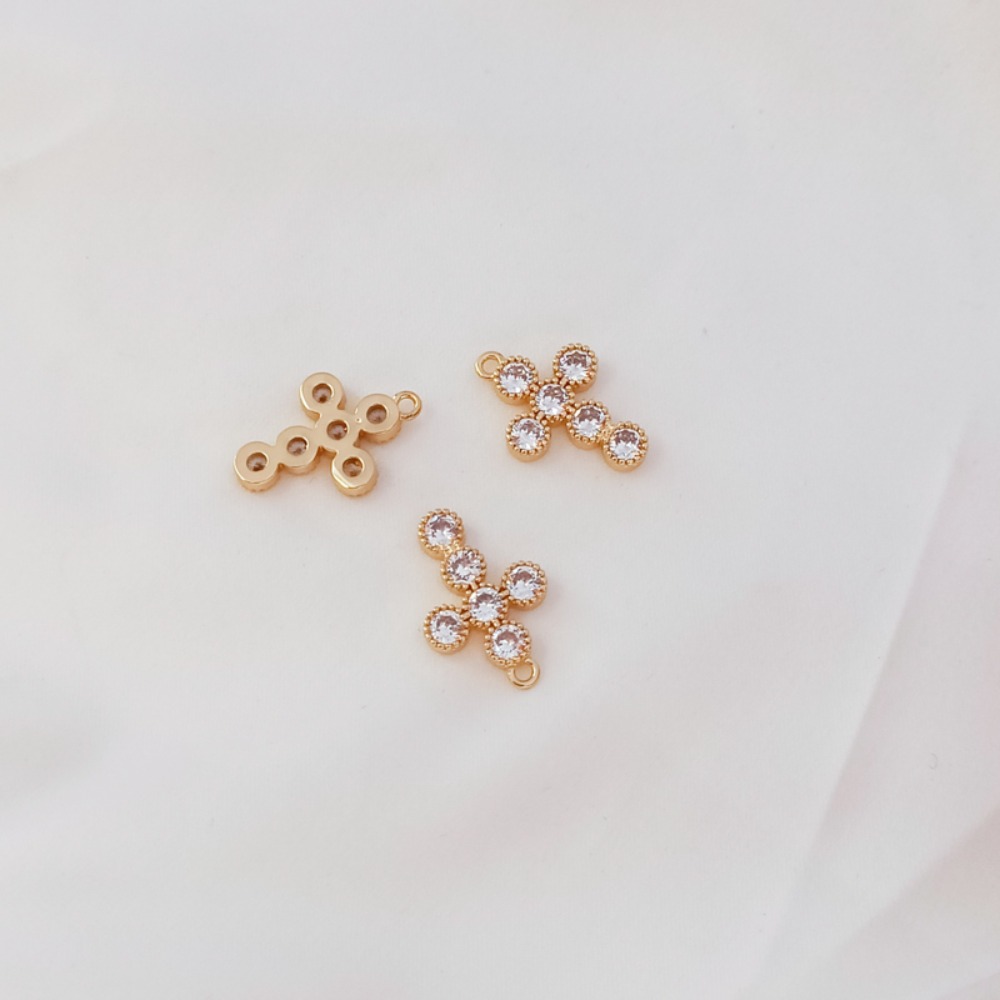 14K vergulde zirkoon kruis han - Cross Pendant Necklace Gold recensie en prijs